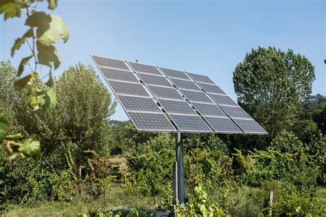 tracker solaire 6 panneaux|Tracker solaire : maximiser la production photovoltaïque .